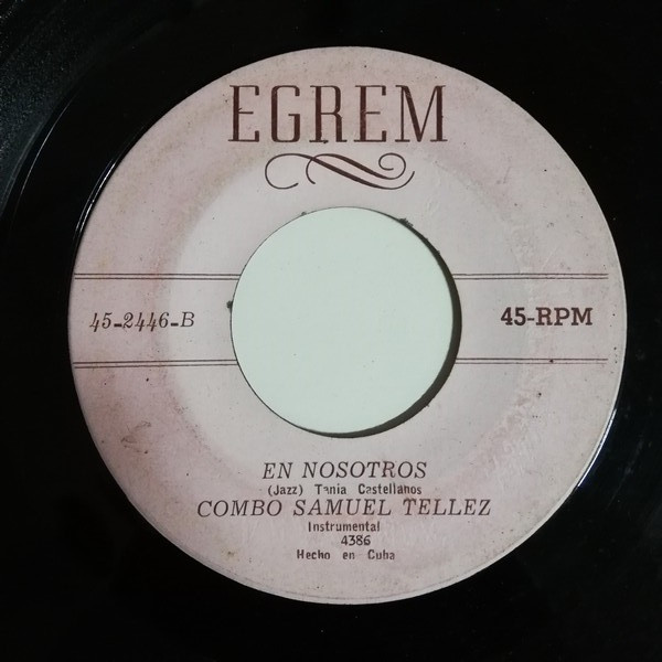 Album herunterladen Combo De Samuel Tellez - Aqui De Pie