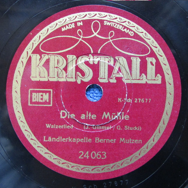 last ned album Download Kapelle Berner Mutze - Die Alte Mühle In Der Schweiz Da Steht Mein Vaterhaus album