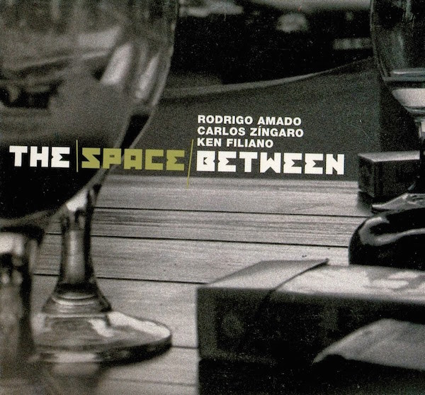 lataa albumi Rodrigo Amado, Carlos Zíngaro, Ken Filiano - The Space Between