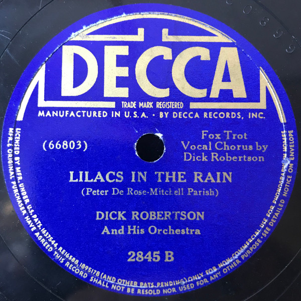 descargar álbum Dick Robertson And His Orchestra - Oh Johnny Oh Johnny Oh Lilacs In The Sun