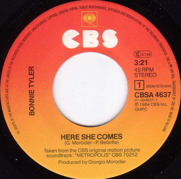 ladda ner album Bonnie Tyler - Here She Comes
