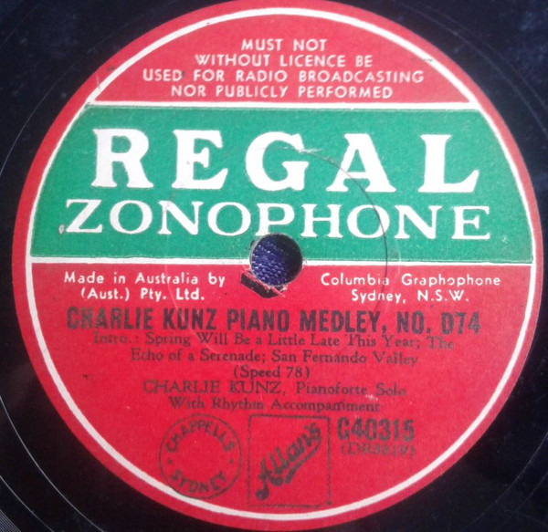 last ned album Charlie Kunz - Charlie Kunz Piano Medley No D74