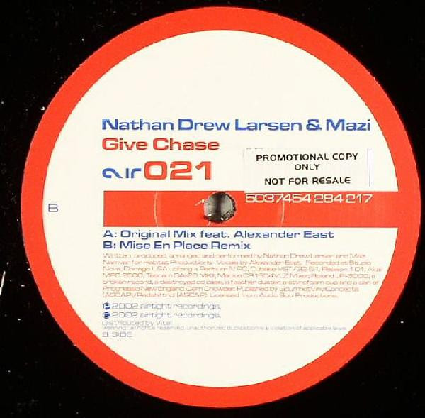 télécharger l'album Nathan Drew Larsen & Mazi - Give Chase