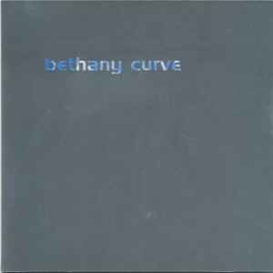 Bethany Curve - Gold