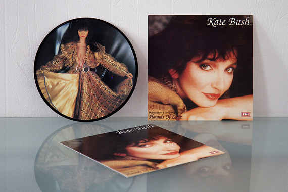 lataa albumi Kate Bush - An Interview With