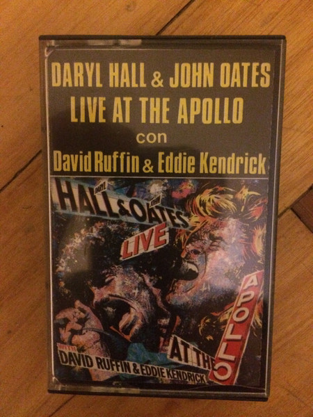 Daryl Hall & John Oates With David Ruffin & Eddie Kendrick – Live