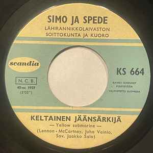 Simo Salminen (2) - Keltainen Jäänsärkijä / Raikulipoika album cover