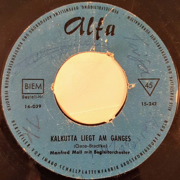 télécharger l'album Manfred Moll - Kalkutta Liegt Am Ganges