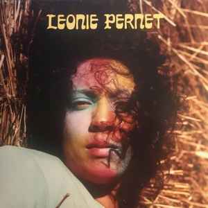 Léonie Pernet - Le Cirque De Consolation album cover