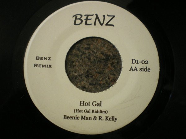 lataa albumi Beenie Man R Kelly - Hot Gal