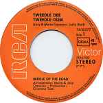 Cover of Tweedle Dee Tweedle Dum, 1971, Vinyl
