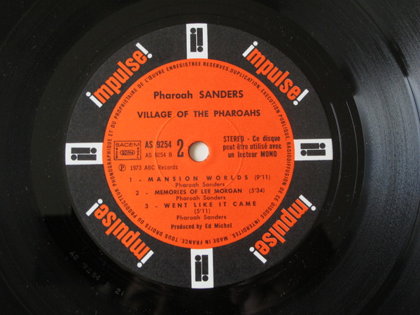 télécharger l'album Pharoah Sanders Featuring Vocalist Sedatrius Brown - Village Of The Pharoahs