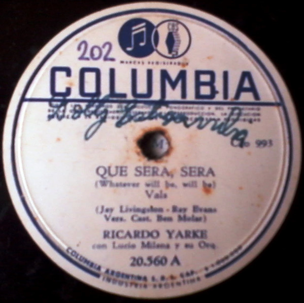 télécharger l'album Ricardo Yarke - Qué Será Será Soy Un Extraño
