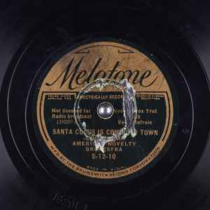 American Novelty Orchestra – Santa Claus Is Coming To Town / Jingle Bells  (1935, Shellac) - Discogs