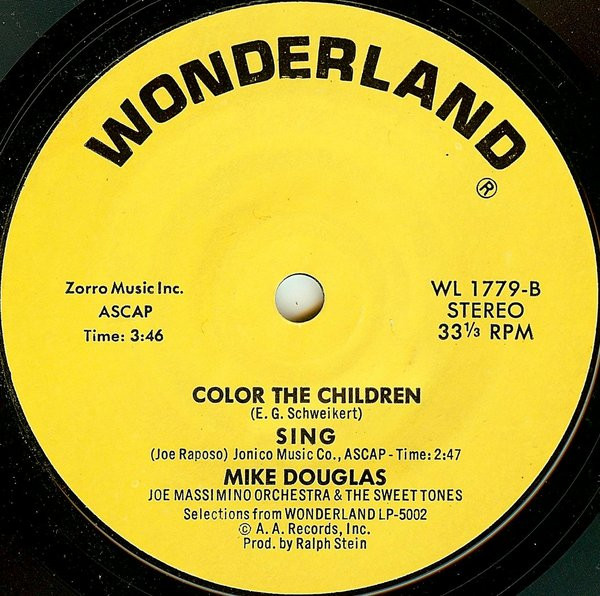 descargar álbum Mike Douglas - Selections From Singing A Happy Song