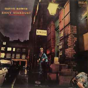 The Rise and Fall of Ziggy Stardust and the Spiders From Mars - David Bowie