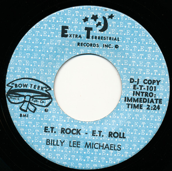 télécharger l'album Billy Lee Michaels - E T Rock E T Roll Twas The Light Year Before X Mas