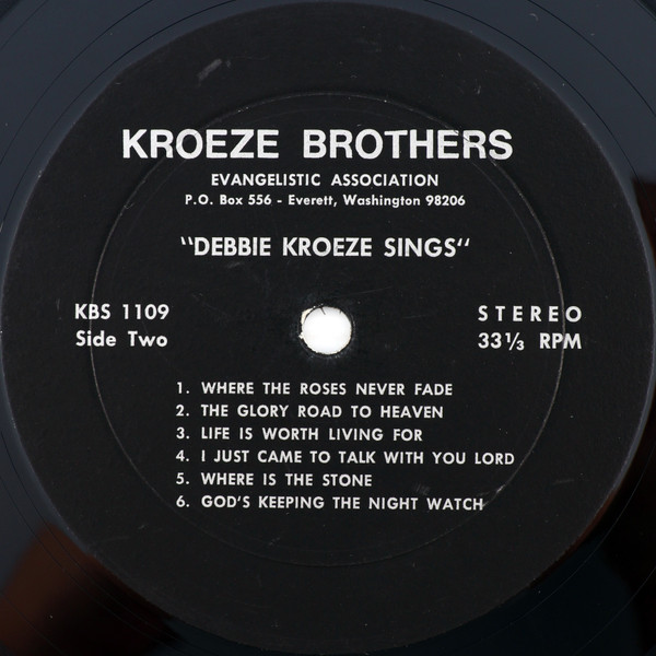 Album herunterladen Debbie Kroeze - Debbie Kroeze Sings