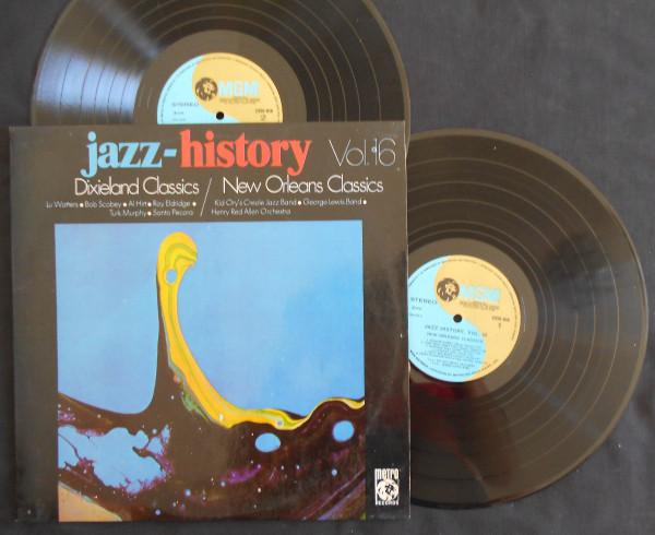 last ned album Kid Ory's Creole Jazz Band, George Lewis Band, Henry Red Allen And His Orchestra - Jazz History Vol 16 Dixieland ClassicsNew Orleans Classics