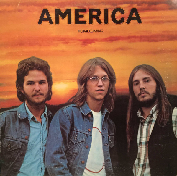Обложка конверта виниловой пластинки America (2) - Homecoming