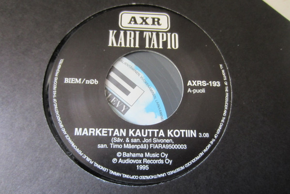 Kari Tapio – Marketan Kautta Kotiin / Viisitoista Kesää (1995, Vinyl) -  Discogs