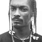 lataa albumi Snoop Dogg - Gangstaville