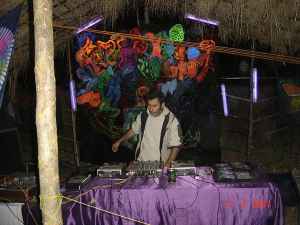 DJ Teo (2)