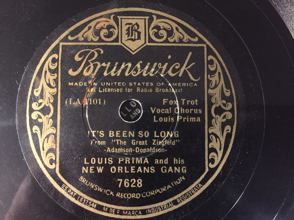 last ned album Download Louis Prima & His New Orleans Gang - Sing Sing Sing Its Been So Long album