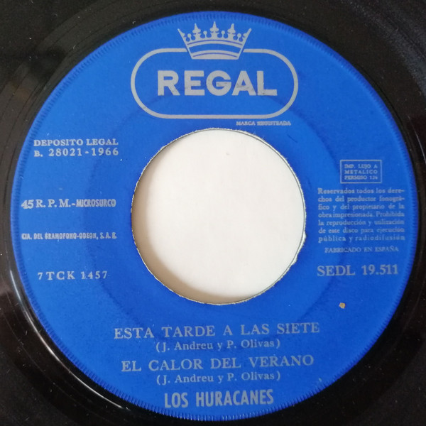 ladda ner album Los Huracanes - Esta Tarde A Las 7