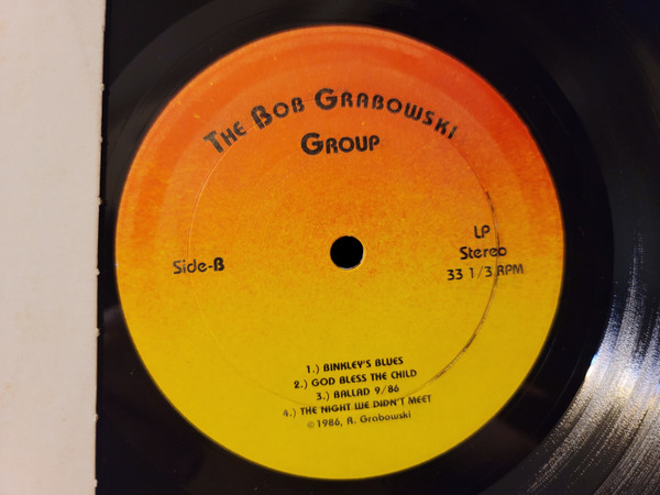 last ned album The Bob Grabowski Group Featuring Pete Minger, Sandy Patton, Nicole Yarling - The Bob Grabowski Group