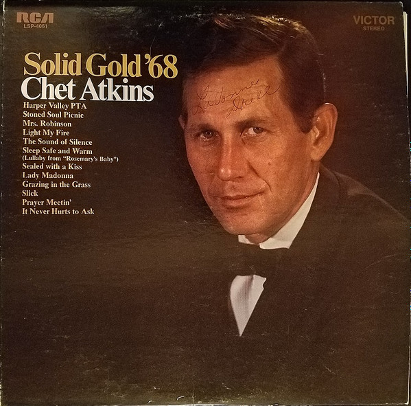 descargar álbum Chet Atkins - Solid Gold 68