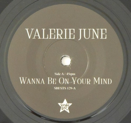 Album herunterladen Valerie June - Wanna Be On Your Mind