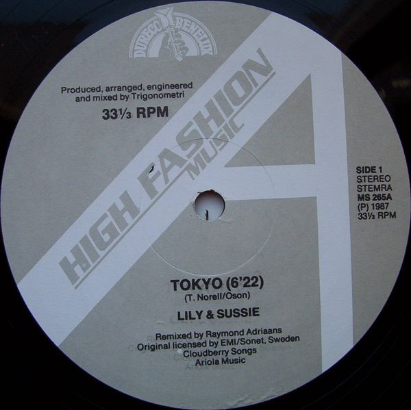 ladda ner album LiLi & Sussie - Tokyo