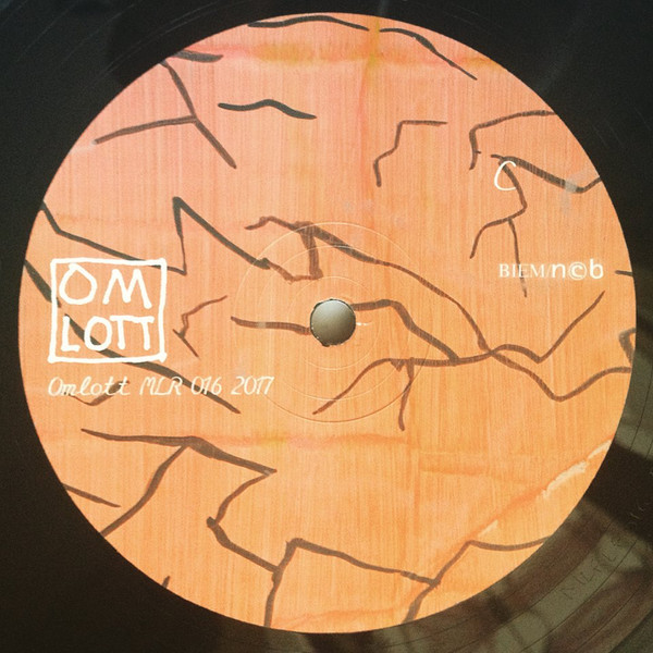 Konstrukt Feat. Alan Wilkinson / Alexander Hawkins / Daniel Spicer - L.O.T.U.S. | Omlott (MLR017) - 7