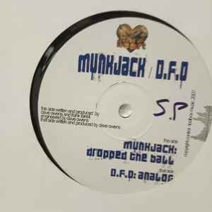 Munkjack - Dropped The Ball / Analog