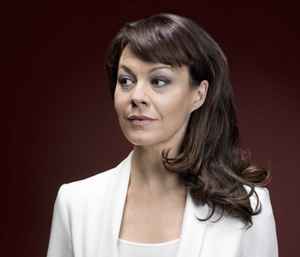 Mcrory helen Helen McCrory