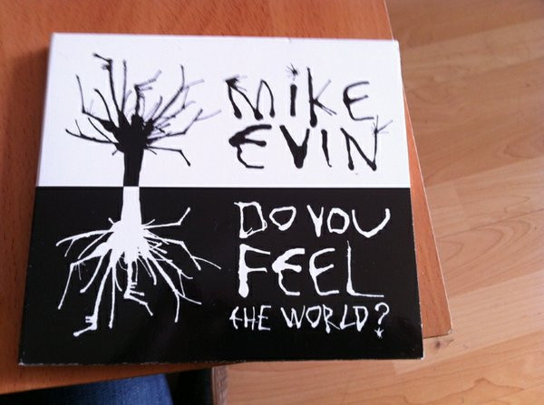 baixar álbum Mike Evin - Do You Feel The World