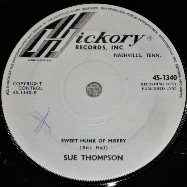 télécharger l'album Sue Thompson - Just Kiss Me Sweet Hunk Of Misery