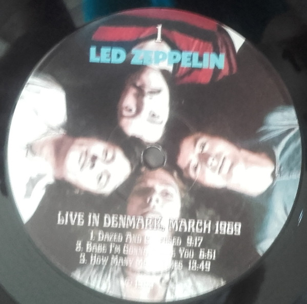 descargar álbum Led Zeppelin - Live In Denmark March 1969