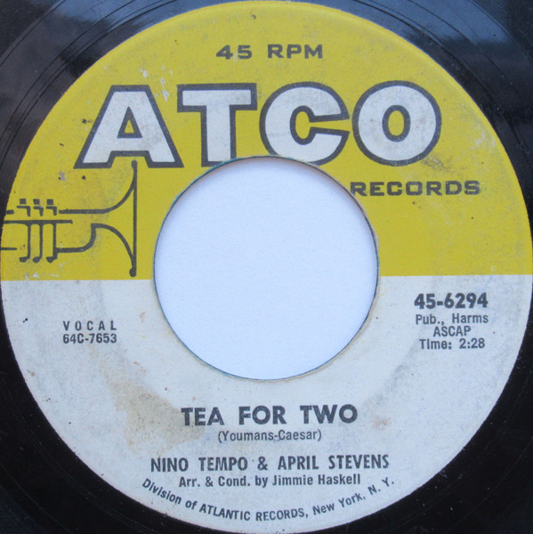 baixar álbum Nino Tempo & April Stevens - Im Confessin That I Love You Tea For Two
