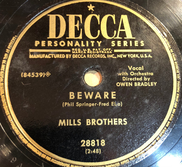 ladda ner album Mills Brothers - Who Put The Devil In Evelyns Eyes