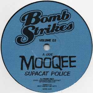 Mooqee - Bomb Strikes Volume 03