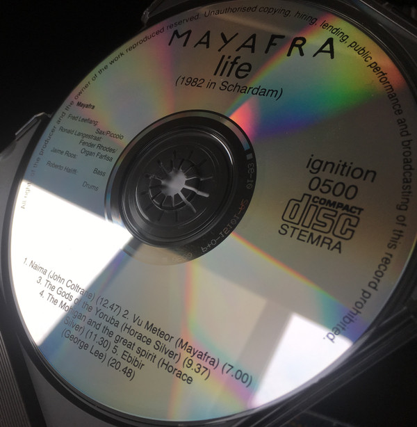 lataa albumi Mayafra - Life