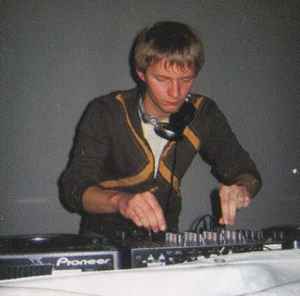 DJ Denny Roll