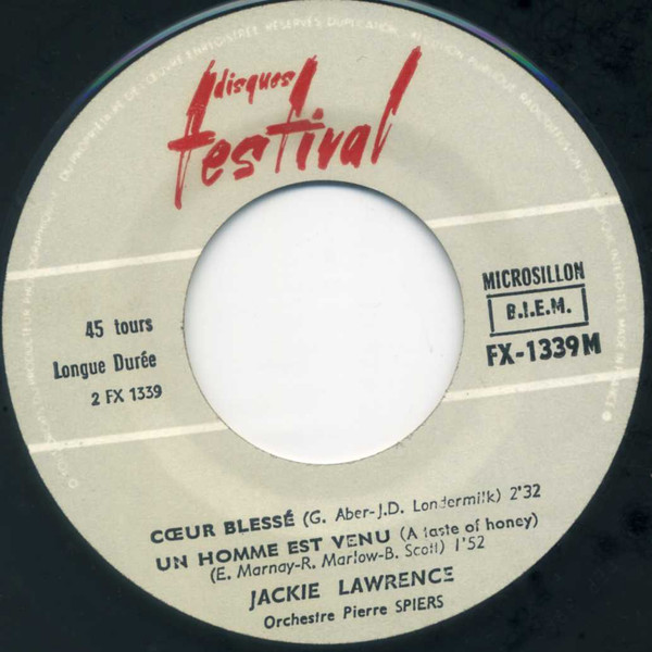 ladda ner album Jackie Lawrence - Sous la Lune Bleue