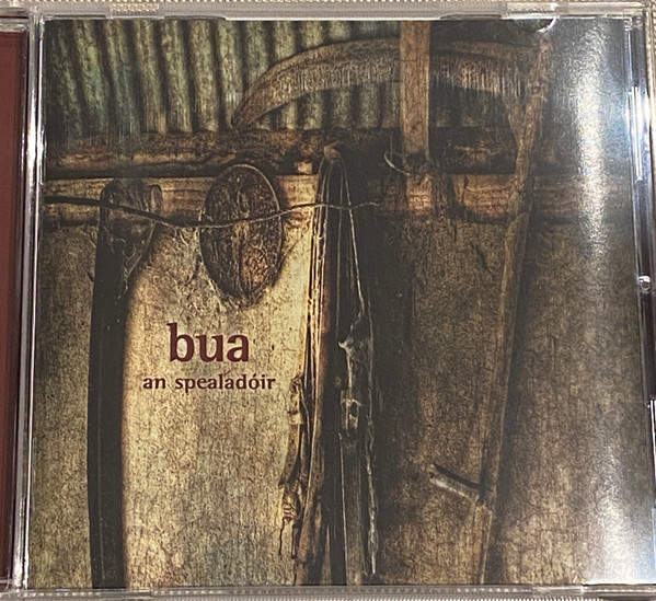 bua - an spealadóir on Discogs