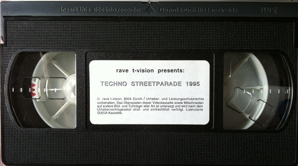last ned album Download Various - Techno Street Parade 1995 In Zürich Switzerland August 12th 1995 album