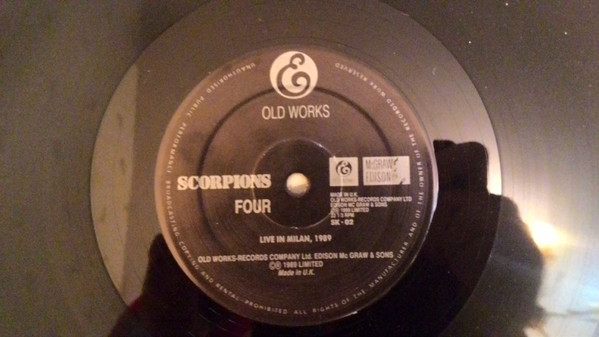 Album herunterladen Scorpions - Behind Enemy Lines
