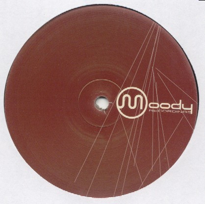 Tony Senghore Feat. Freeda - Hey Chica | Moody Recordings (MDR9649-1) - 5