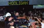 baixar álbum DJ Hooligan - Do Watcha Like In Our House